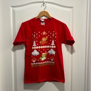 Red Nintendo Christmas Super Mario T shirt. size small.